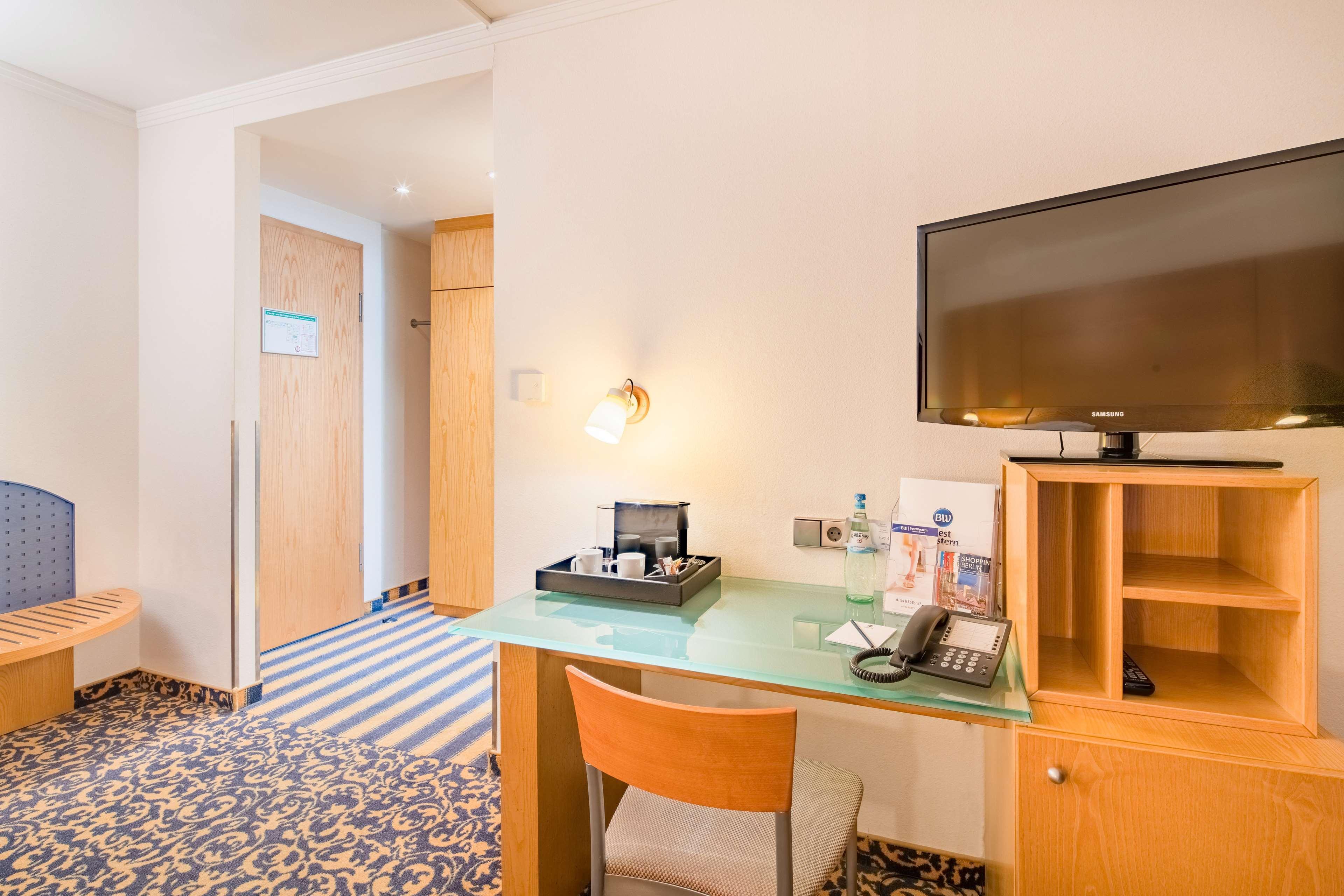 Best Western Hotel Kantstrasse Berlin Berlim Exterior foto