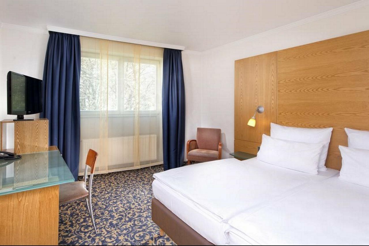 Best Western Hotel Kantstrasse Berlin Berlim Exterior foto